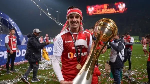 梅西可能离队的情况下，巴萨终于收获好消息，你对此怎么看