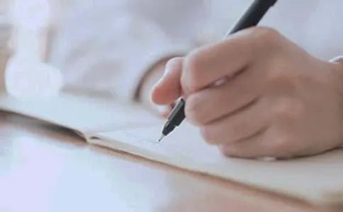 对我影响最大的一件事作文