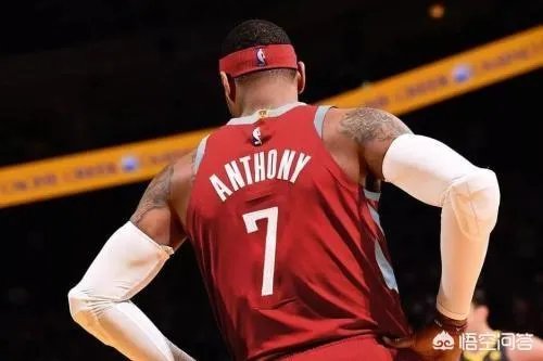 保罗赛后接受采访，并没有和韦德一样支持自己的兄弟安东尼，对此你怎么看？