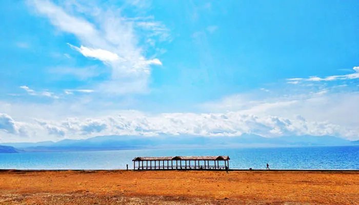 伊犁在新疆什么位置 伊犁被称为什么