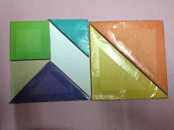 用七巧板怎么拼长方形