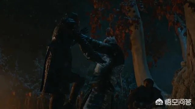 二丫杀掉夜王与郭靖杀铜尸是不是很像?你怎么看?