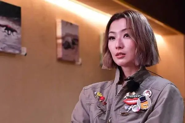 黄心颖与TVB的合约到期，她们有过哪些合作？