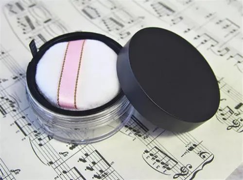 化淡妆需要哪些化妆品 淡妆怎么化才好看