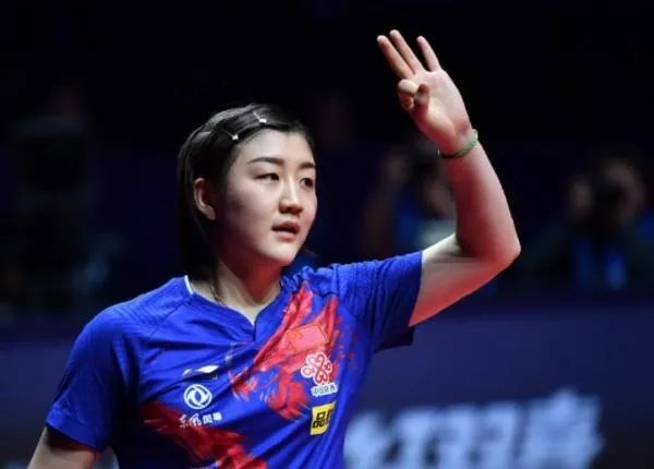 刘诗雯有世乒赛和世界杯冠军，为何世界排名不如陈梦孙颖莎？