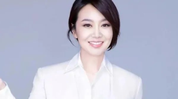 演员程莉莎年龄多大？