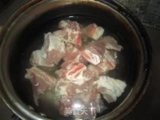 清香排骨玉米汤