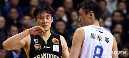 记者：CBA通知季后赛球队留在赛区