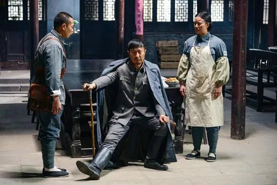 《幸福满院》演员表中招弟的扮演者还演过什么？