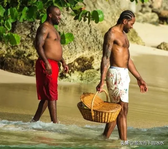 有人说莱昂纳德由于交易从人人追捧到千夫所指，你怎么看？