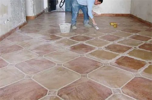 地板清洁剂怎么使用