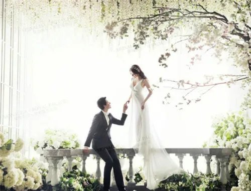 西安比较好的婚纱摄影有哪些 西安好的婚纱影楼价格贵吗