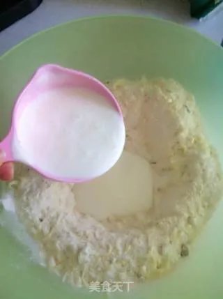 迷迭香切达奶酪咸味玛芬-rosemary, chedder and walnut damper muffins