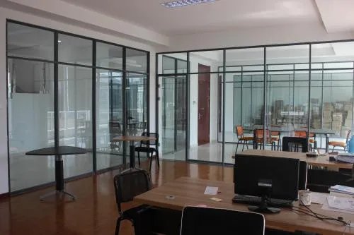 隔断办公室有什么作用 办公室隔断安装注意事项