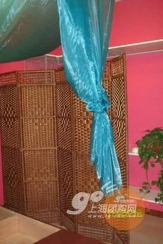 不是90后也玩非主流 网友混搭的55平热闹家