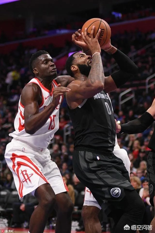 火箭队客场加时116:111不敌活塞,哈登关键时刻两次失误,怎么评价他的表现?