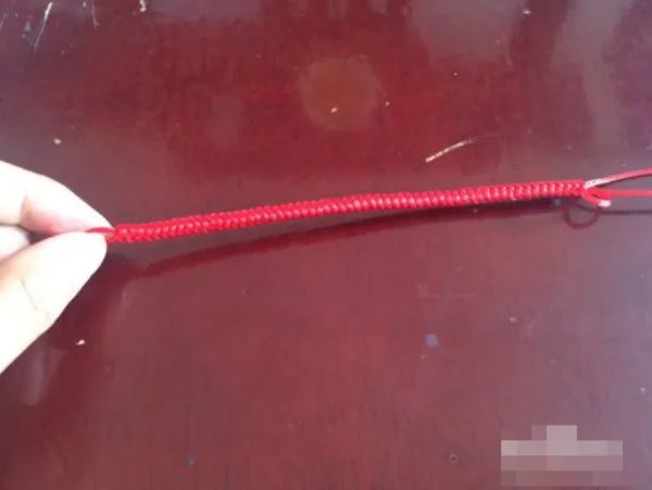 怎样编织手链,图上的那种