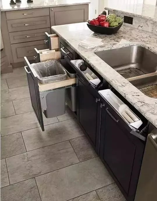 31款外国人的橱柜内部设计，超强的收纳太值得借鉴了！