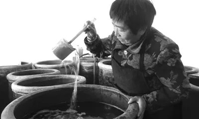 米醋是什么 制作米醋的方法是怎样的