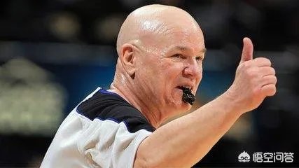 总决赛第一场裁判报告，改判LBJ阻挡犯规正确2次漏判不利骑士，大家如何看待？