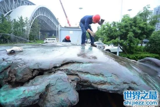 世界上最大的自然铜，重达26吨(形成于十亿年前) 