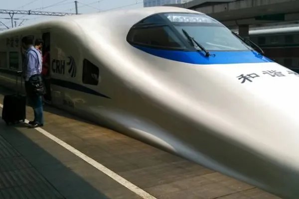 长株潭城铁长沙火车站的点在哪里？