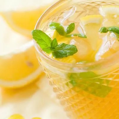 宝宝发烧吃什么食物好