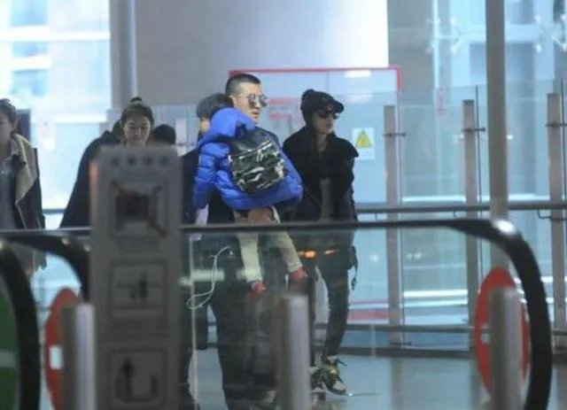 杨子黄圣依再传婚变,你怎么看二人一直以来的关系?