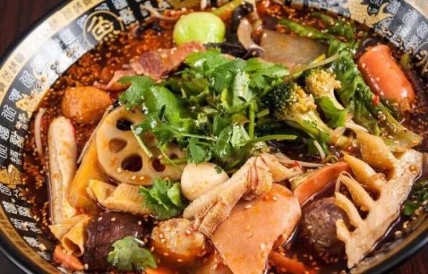 准备开一家冒菜加盟店需要注意什么？