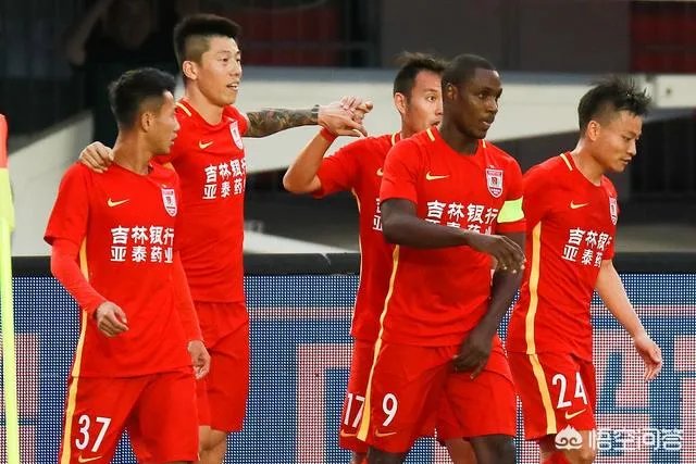 中超第17轮，恒大2-3遭亚泰绝杀，再次落后国安6分，如何评价这场比赛？