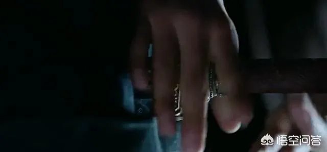 二丫杀掉夜王与郭靖杀铜尸是不是很像?你怎么看?