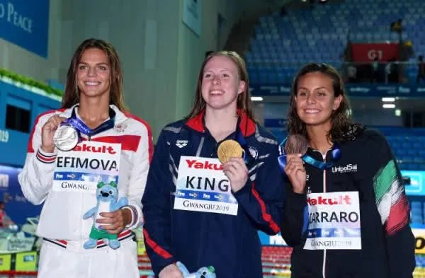 澳大利亚游泳队双标，如何评价？