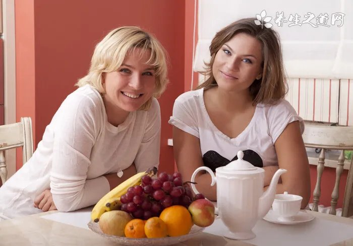 纪梵希新版禁忌之吻色号试色 纪梵希禁忌之吻16号好用吗