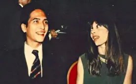 何鸿燊一生4妻子,为何大房一家支离破碎还被禁止分财产?