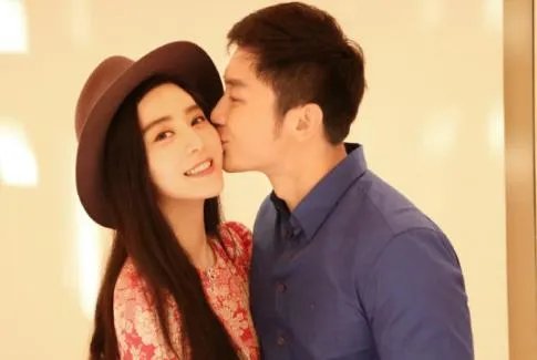 李晨曾经交过几个女友？