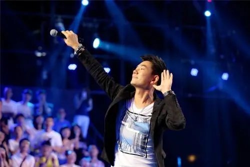 你觉得任贤齐哪首歌最好听?为什么?