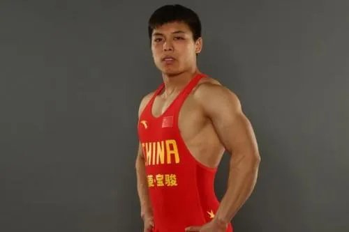 天天向上袁美谌利军