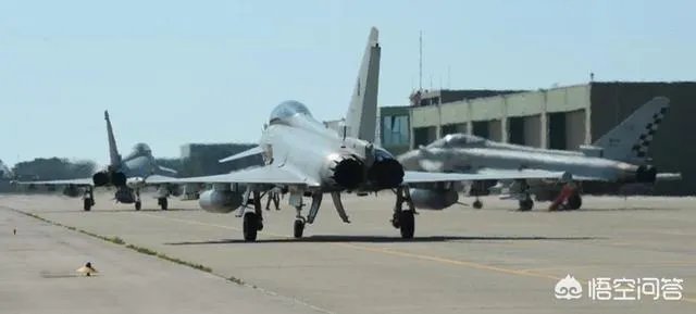 如果飞机坠海,飞行员没有逃脱会怎样