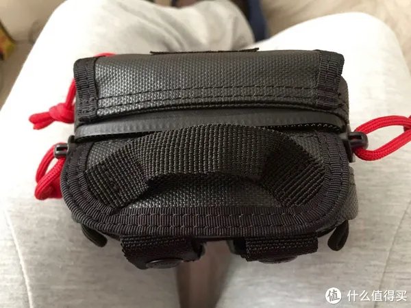 从麦格霍斯黑标系列附包谈起