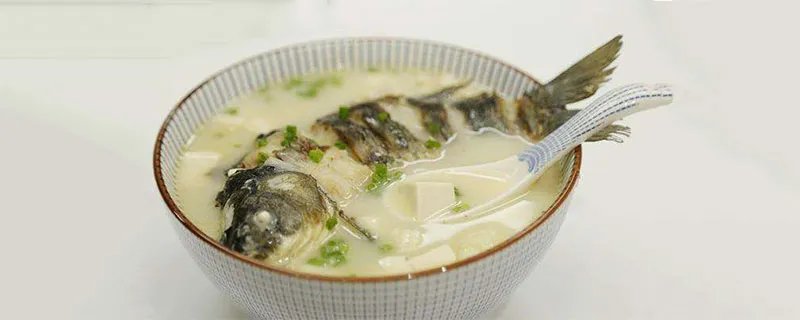 在家怎么熬鲫鱼汤