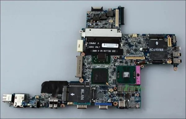 惠普4416s开机屏幕不亮是什么原因