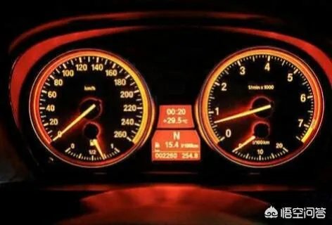 一般多少转速换挡?