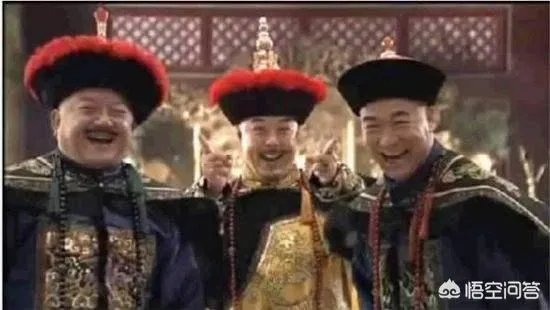 乾隆帝皇子众多，晚年为什么没有出现皇子夺嫡的情况？