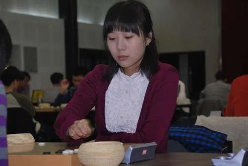 王香如的人物简介