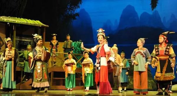 彩调的表演形式