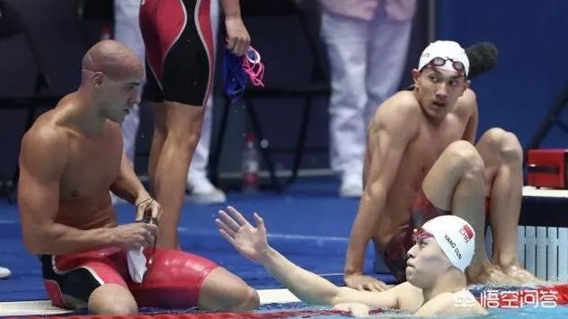 广州世锦赛4x200米预赛,孙杨主动示好遭对手无视,对此你怎么看?