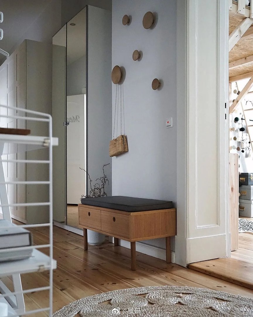 舒适家，木质、藤编家具增添自然质感ins：tthese_be...