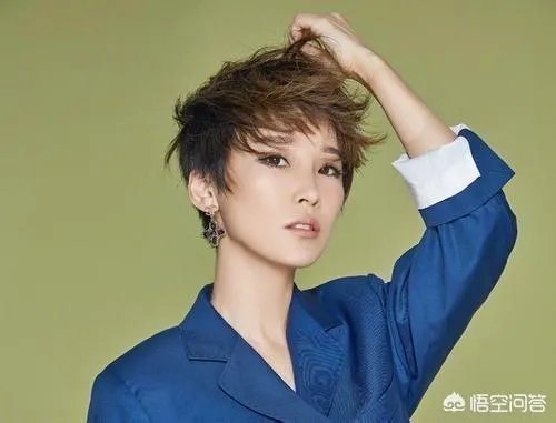 明星结婚时都是怎么选的伴娘伴郎？