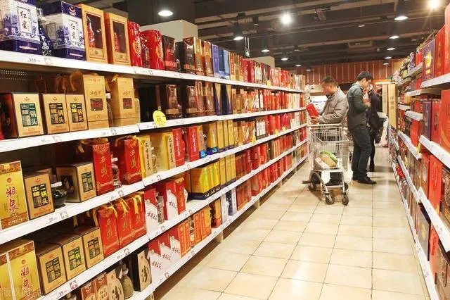 中国高端白酒都有什么!请重要客户适合选什么白酒?