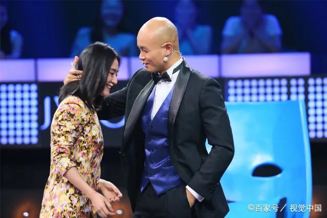 得罪了金星还强吻谢娜，乐嘉到底为何被封杀？